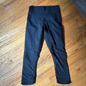 Lululemon High Waisted 7/8 Legging